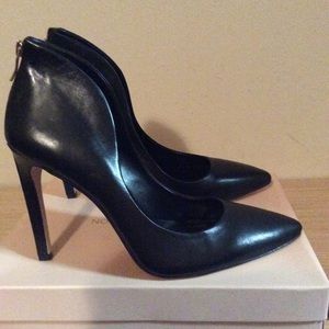 Ladies heeled shoes, Brand New bought at Nordstrom Rack.